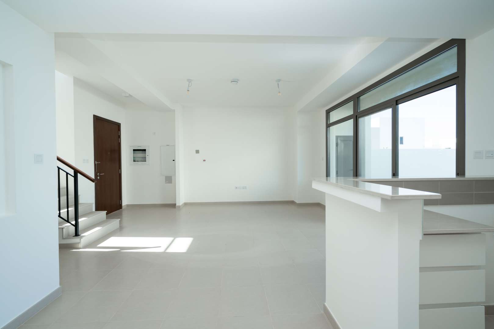 Modern kitchen in 3-bedroom townhouse for sale, Naseem Town Square, Dubai