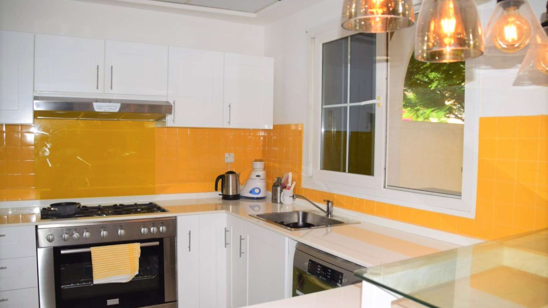 Spacious living area in upgraded 3-bedroom townhouse, Al Reem 1, Arabian Ranches for rent