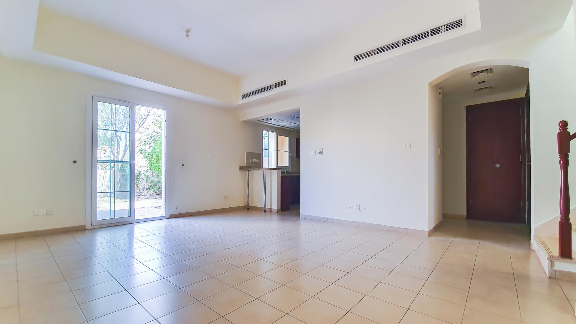 Immaculate backyard view of Type 3M townhouse for rent in Al Reem, Arabian Ranches