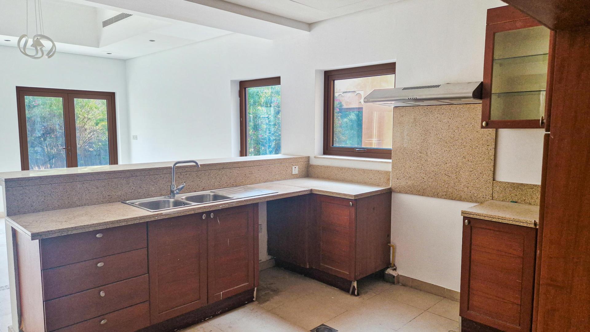 Interior staircase of Dubai-style villa for rent in Al Furjan East, North Village