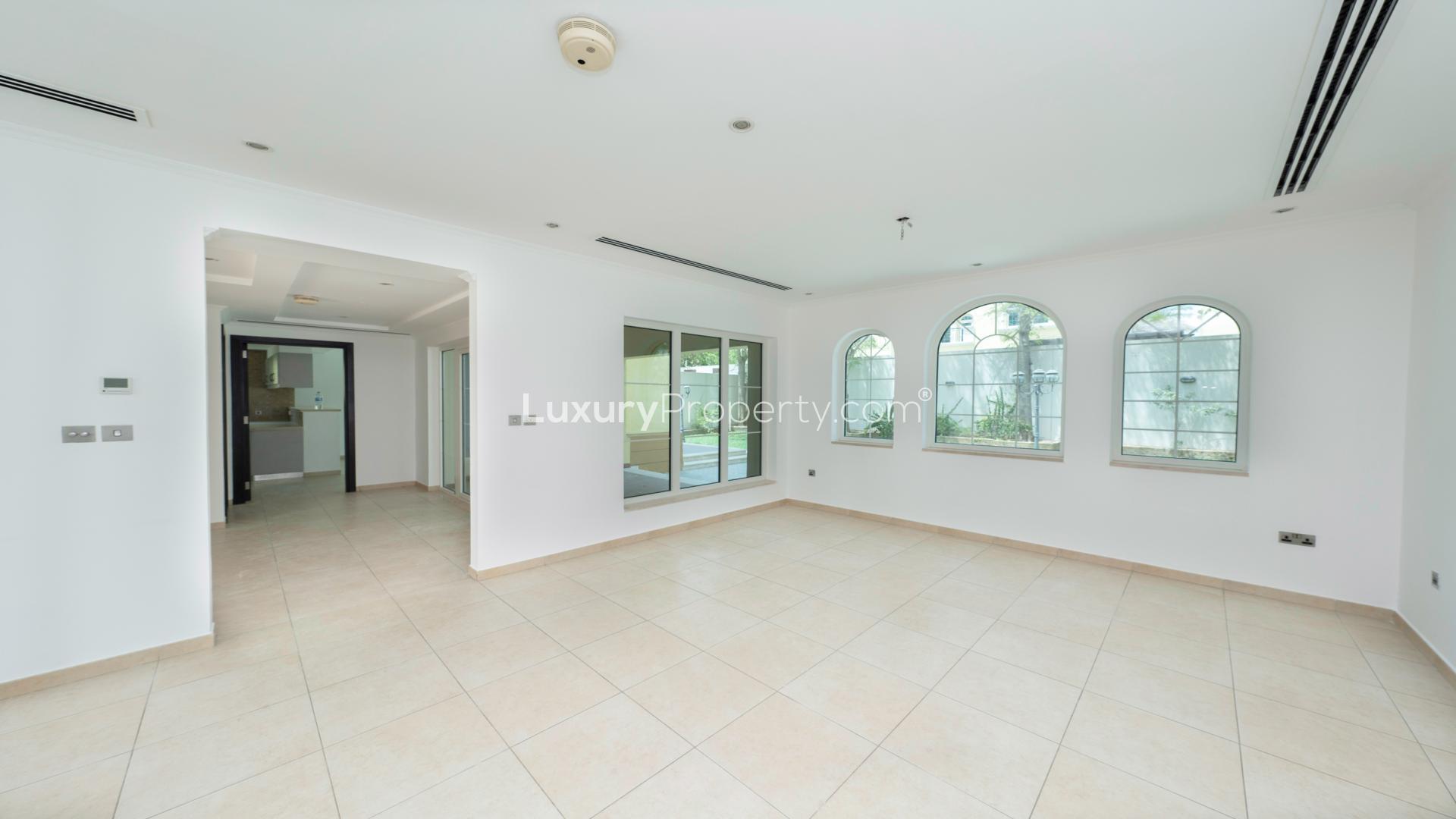 Vacant 3-bedroom villa exterior in Jumeirah Park's Legacy community, available for rent