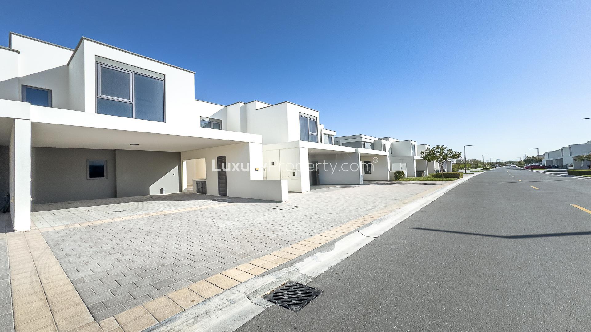 Exterior view of vacant 3-bedroom villa with garden in Dubai Hills Estate