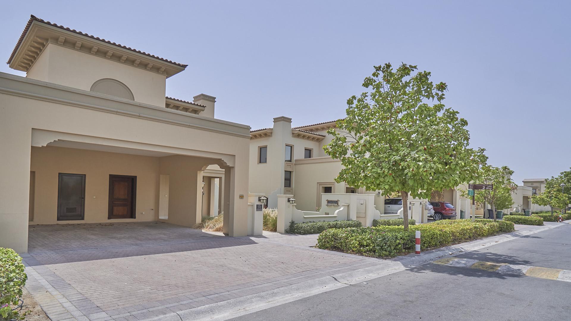 Spacious living room in standalone villa, Palma, Arabian Ranches 2, available for rent