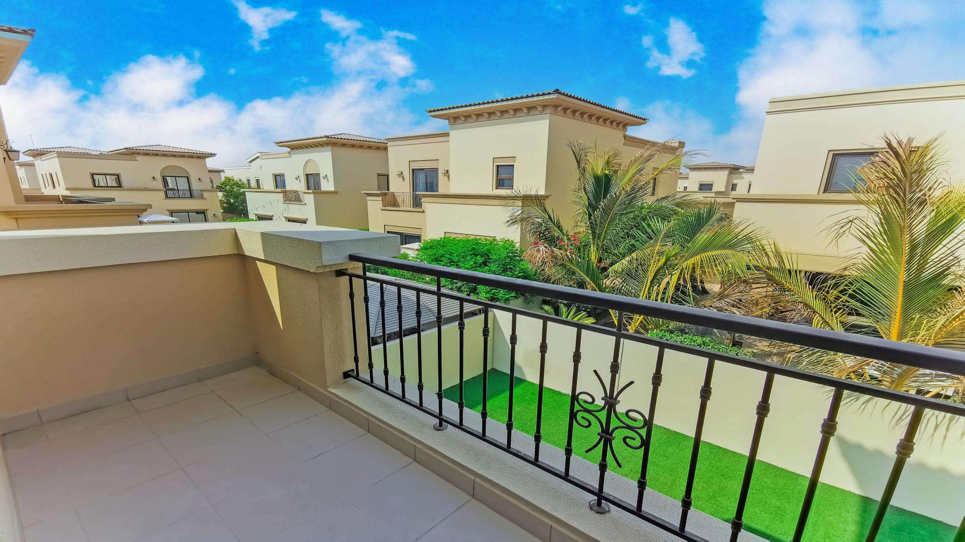 Spacious living room in Palma villa, Arabian Ranches 2, for rent, LP12908