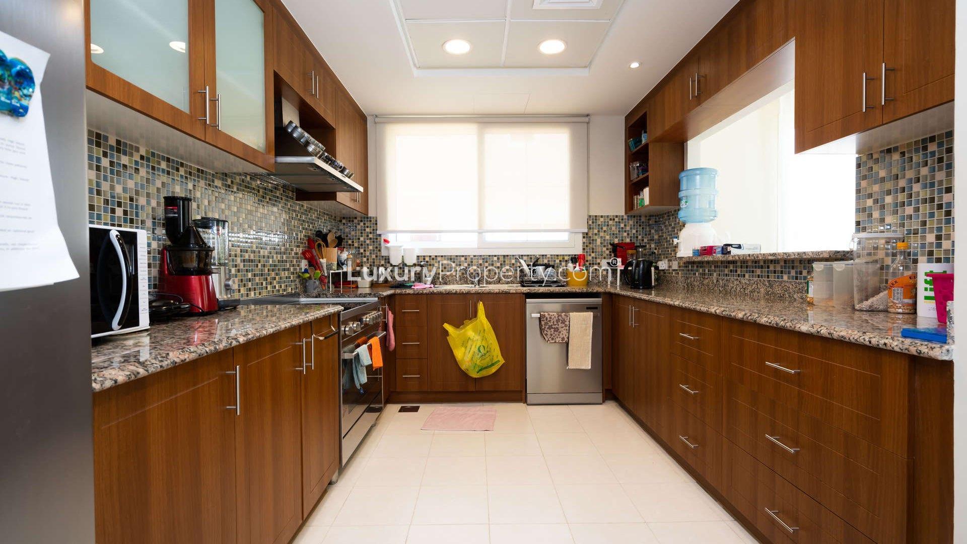 Independent villa with garden in Rahat, Mudon, available for rent. Spacious plot