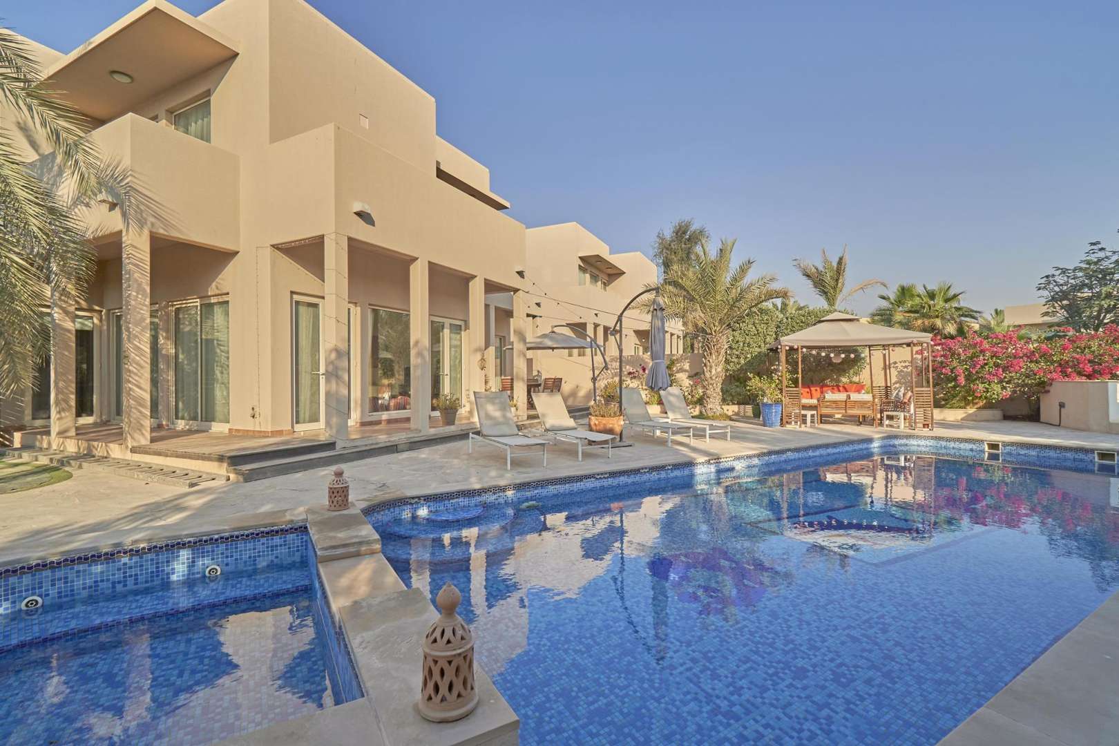 Luxurious Type 7 Villa with pool in Savannah, Arabian Ranches for rent