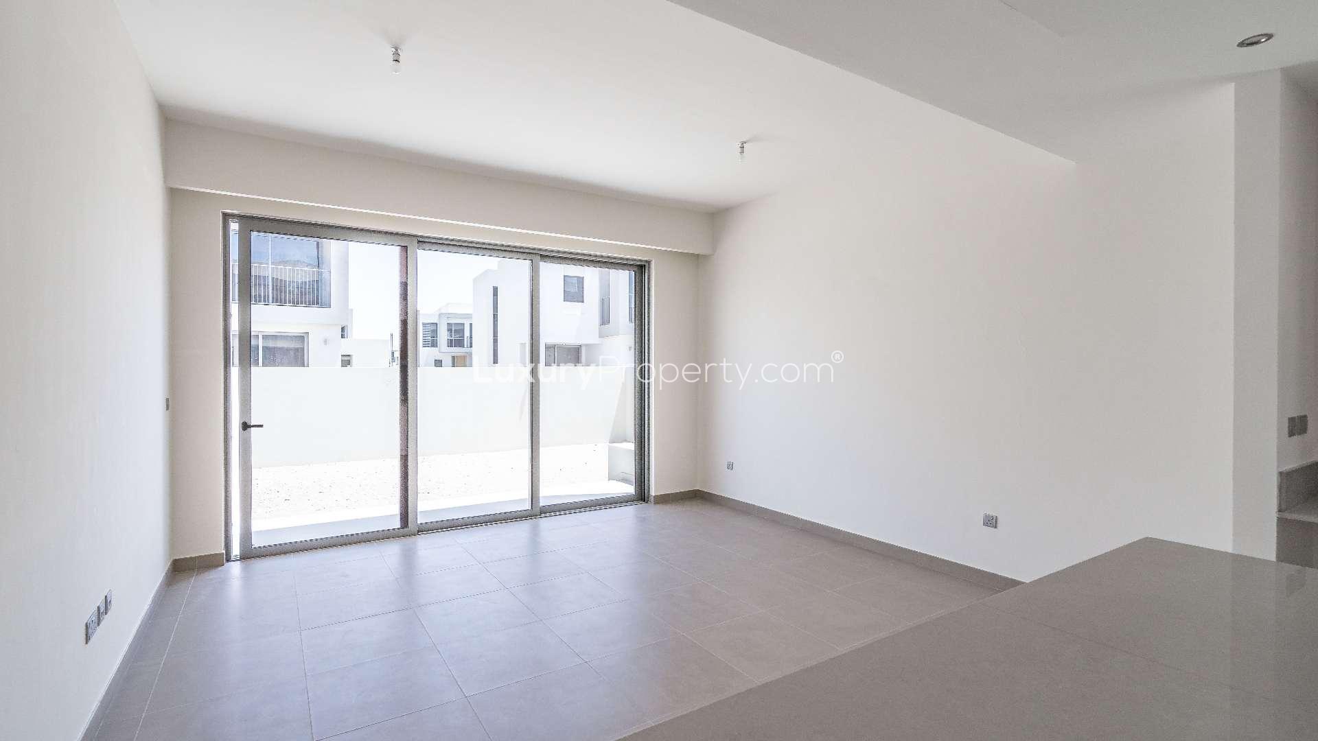 Three-bedroom villa exterior in Sidra, Dubai Hills Estate for rent, modern design