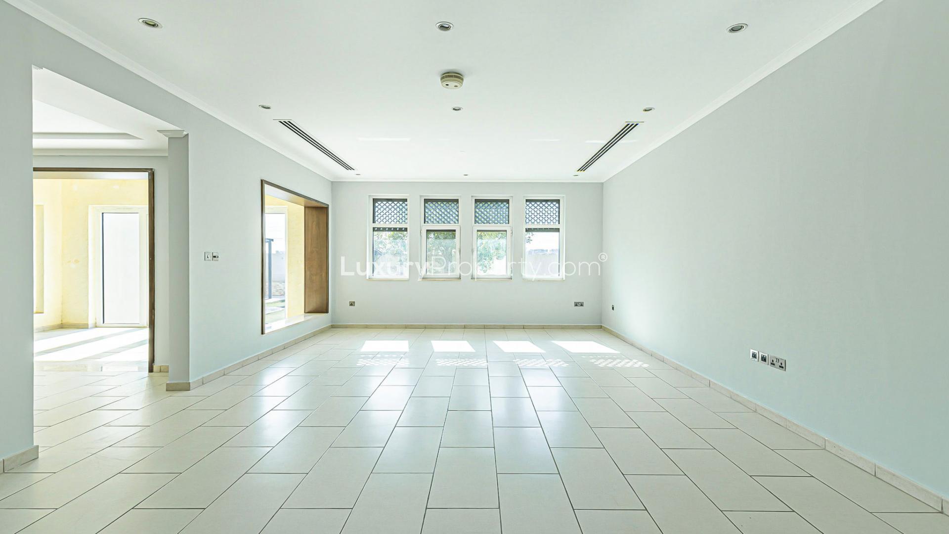 Newly listed Jumeirah Park villa with landscaped garden and outdoor kitchen for rent