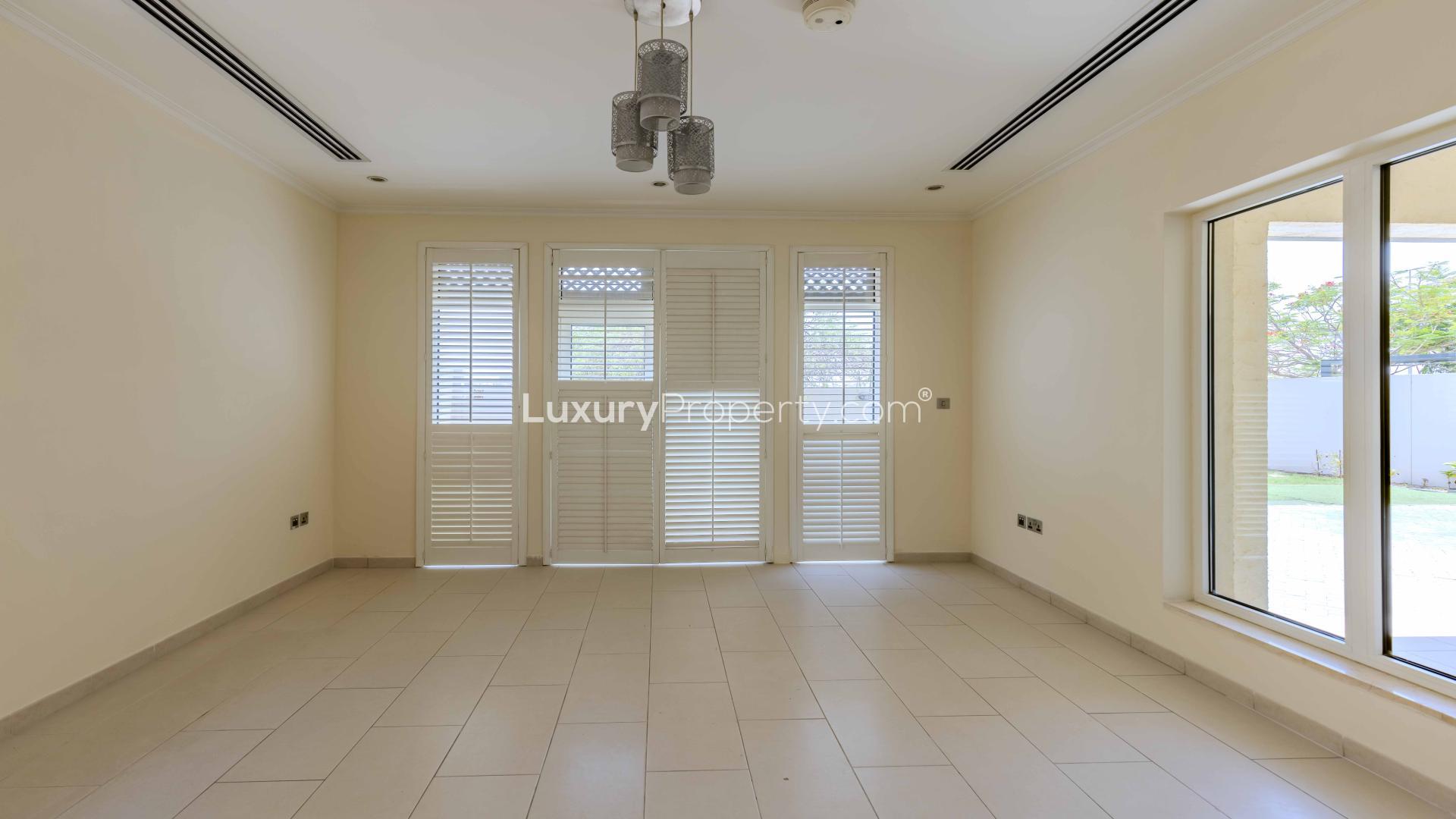 Exterior of 3-bedroom villa for rent in Jumeirah Park, Regional community, facing park