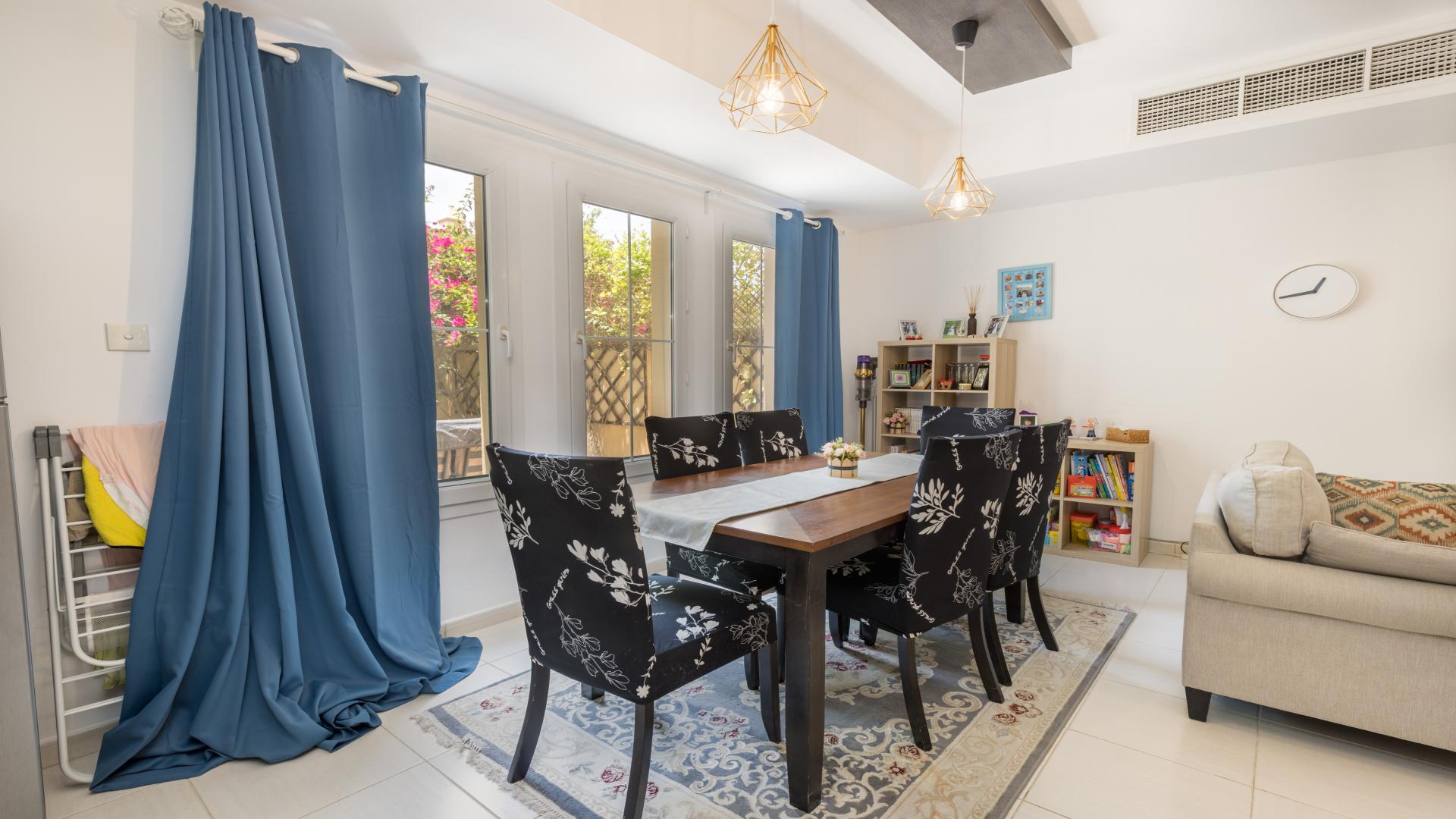 Living room and dining area in The Springs villa for rent, LP12438