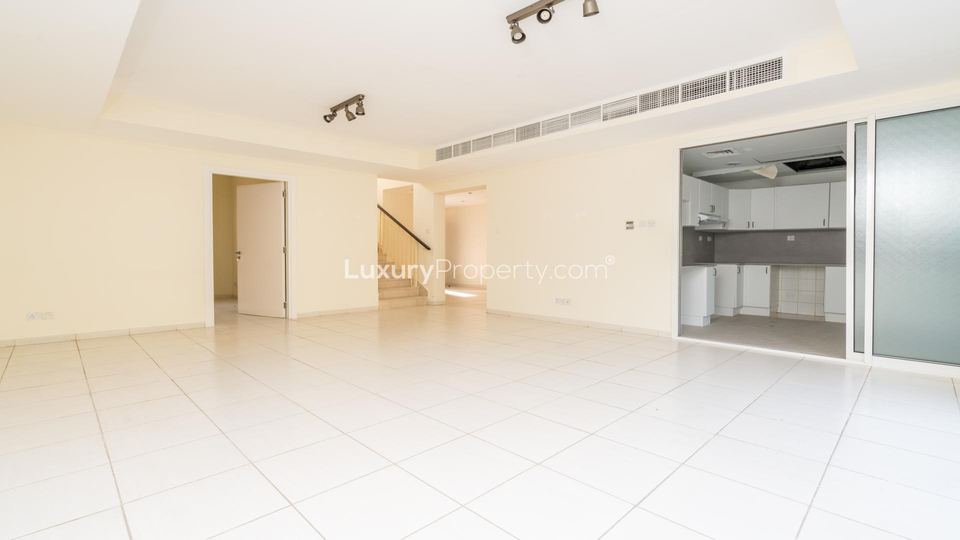 Bright living room with garden view in Springs 7 villa for rent, Dubai