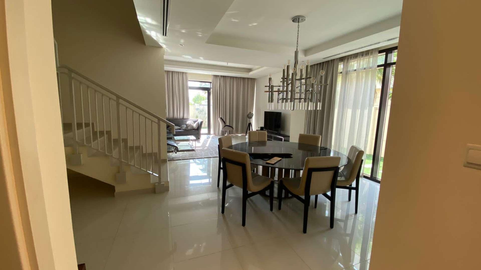 Front view of modern 3-bedroom villa for rent in Topanga, Damac Hills