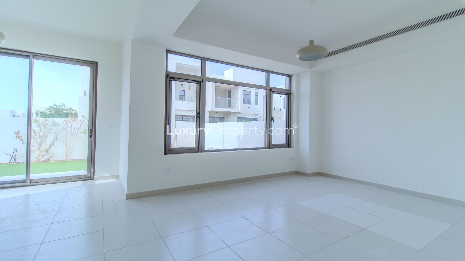 Corner villa with study, next to pool, in Mira Oasis, Reem community for rent