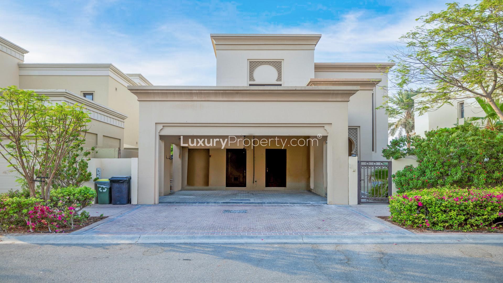 Luxurious open-plan kitchen and living area in Casa villa, Arabian Ranches 2