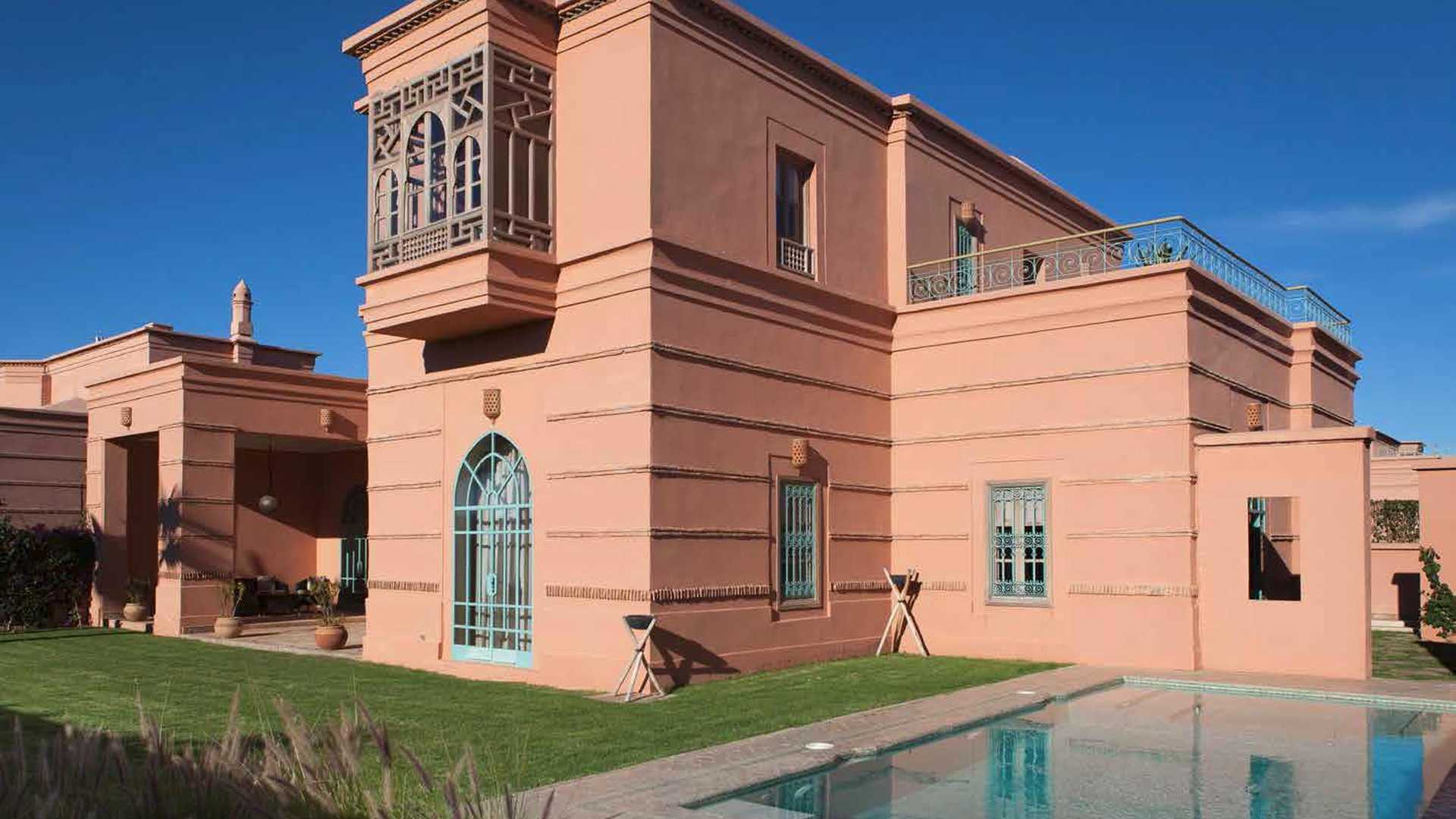 Luxury 3-bedroom villa with pool in Amelkis Resorts, Marrakech, for sale