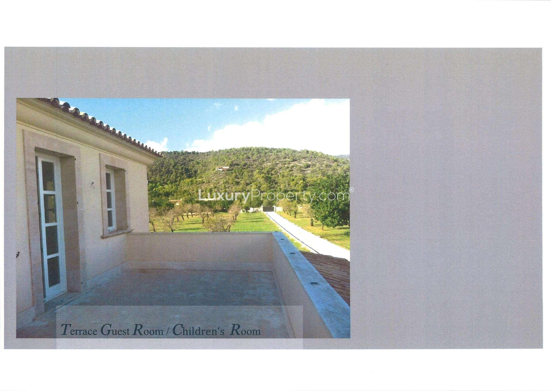 Beautiful Mallorca villa with helipad, three bedrooms, lush garden, front view