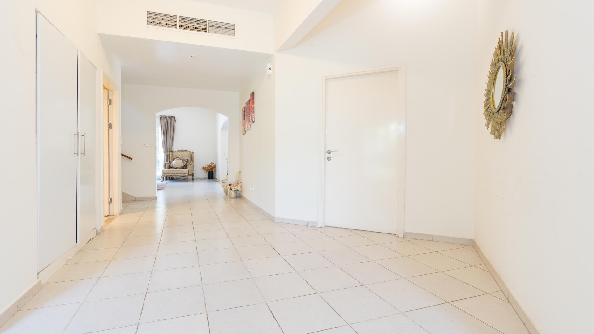 Exterior view of spacious villa with garden in Meadows 9, for sale