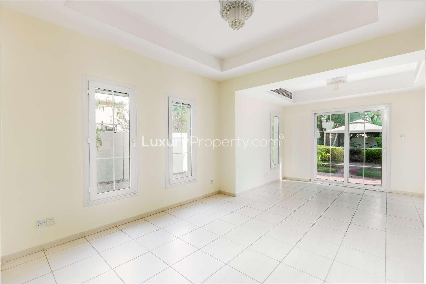 Bright living area with garden view in spacious 3-bedroom villa, The Springs