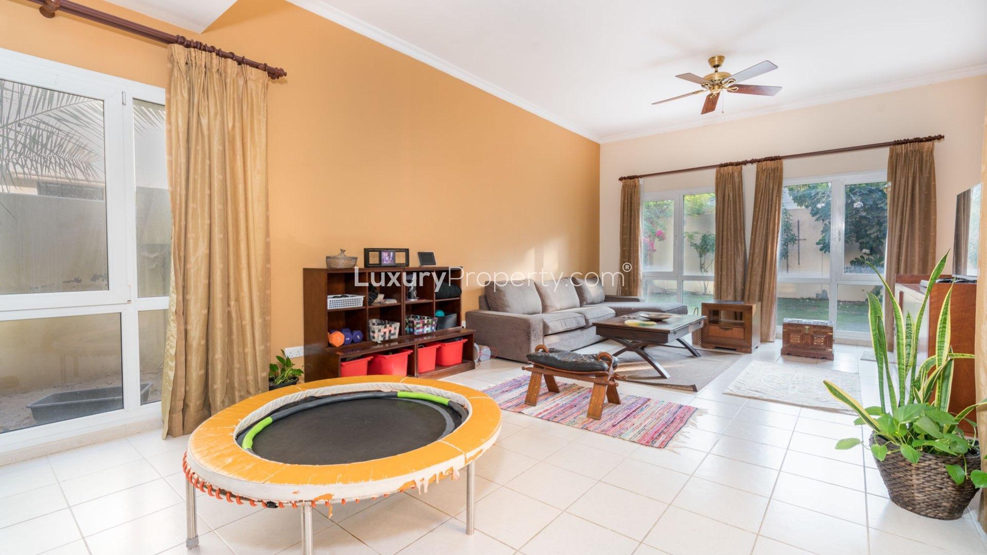 Exterior view of a four-bedroom villa for sale in Meadows 9, Emirates Living