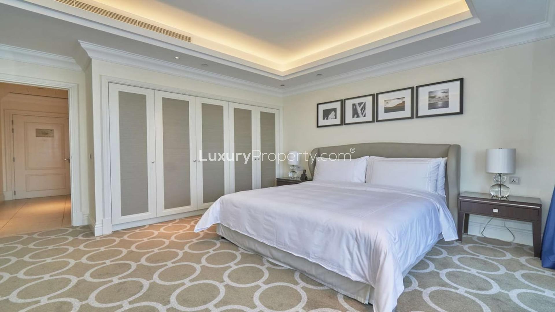 Luxurious dining area in spacious Downtown Dubai apartment with city skyline view