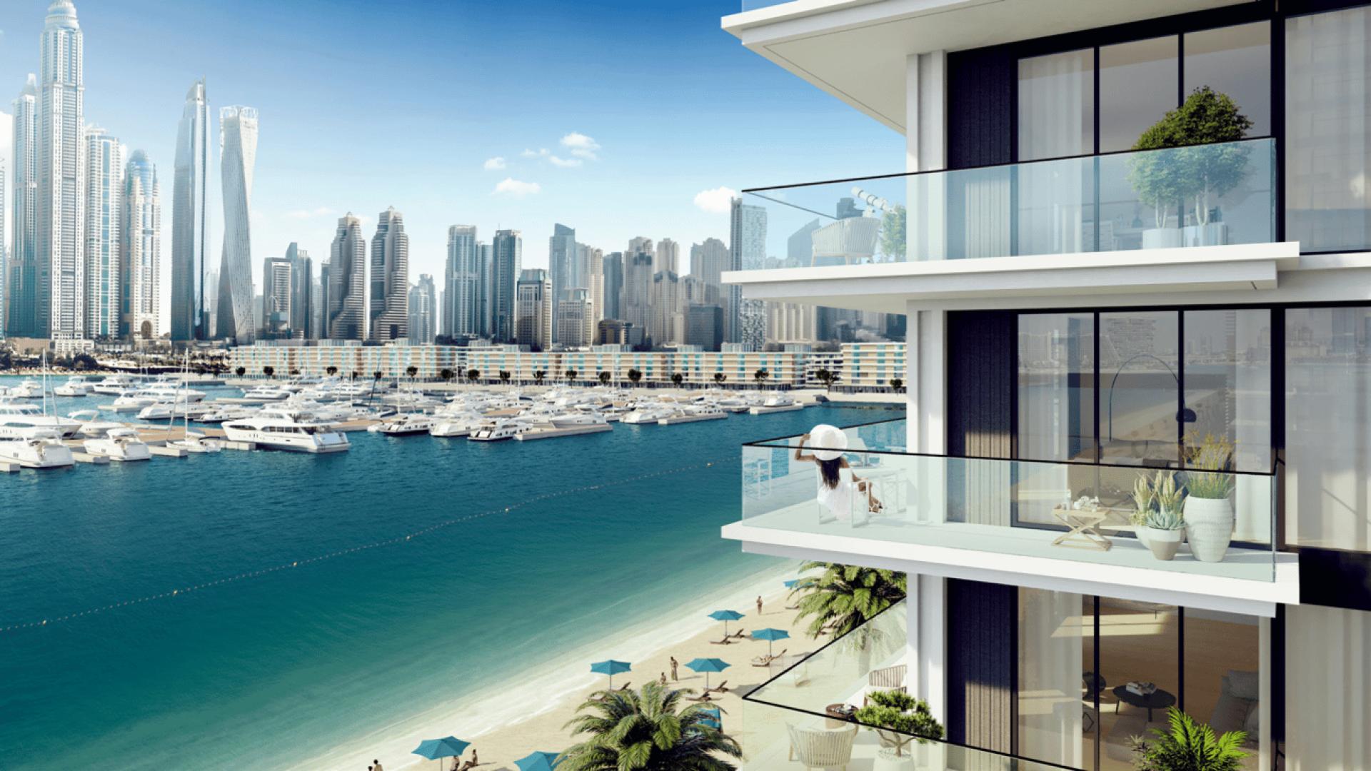 Emaar Beachfront studio apartment with marina view, Dubai Harbour skyline in background