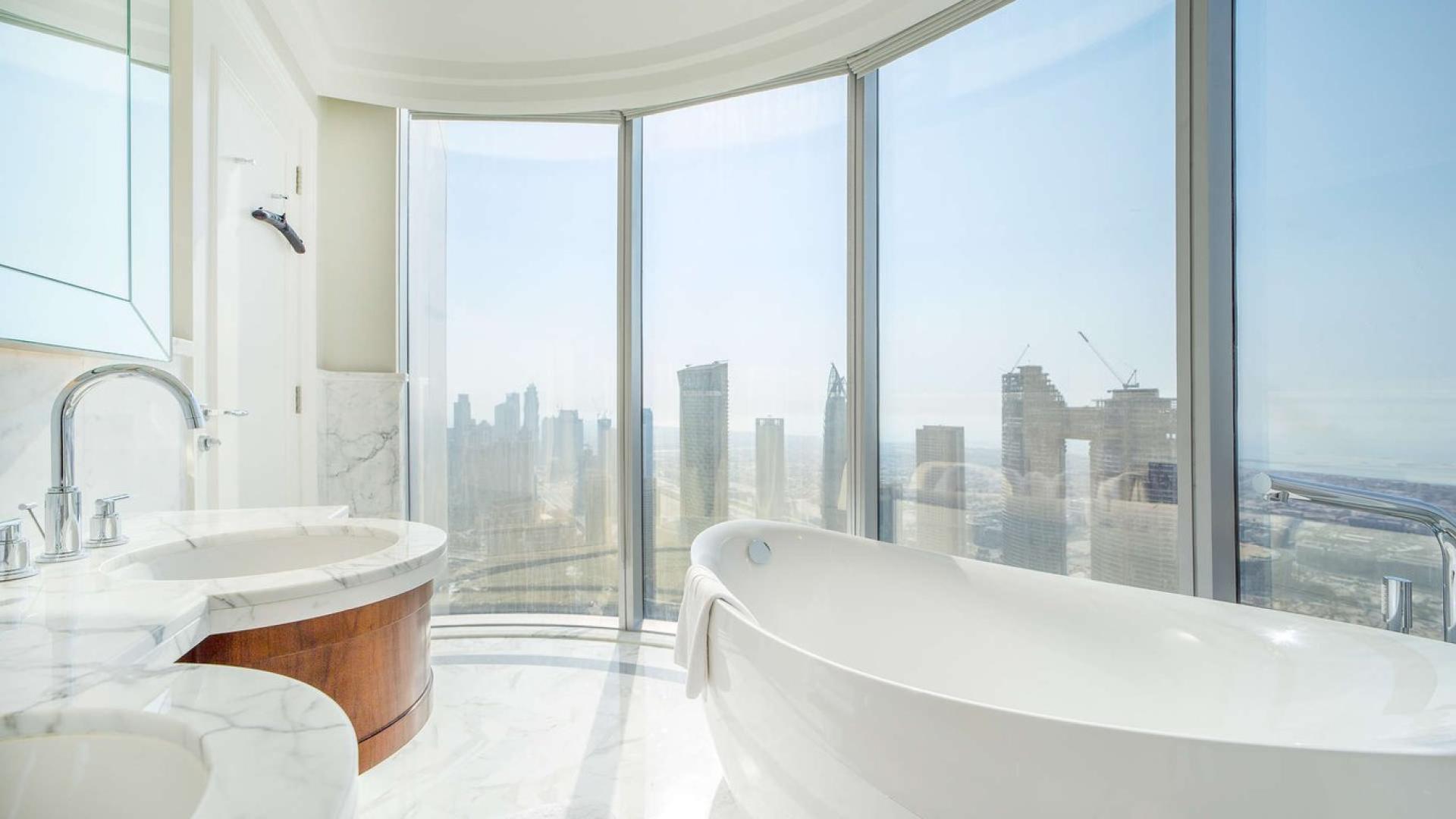 Luxury 4-bedroom penthouse living room with city view, The Address Boulevard, Downtown Dubai