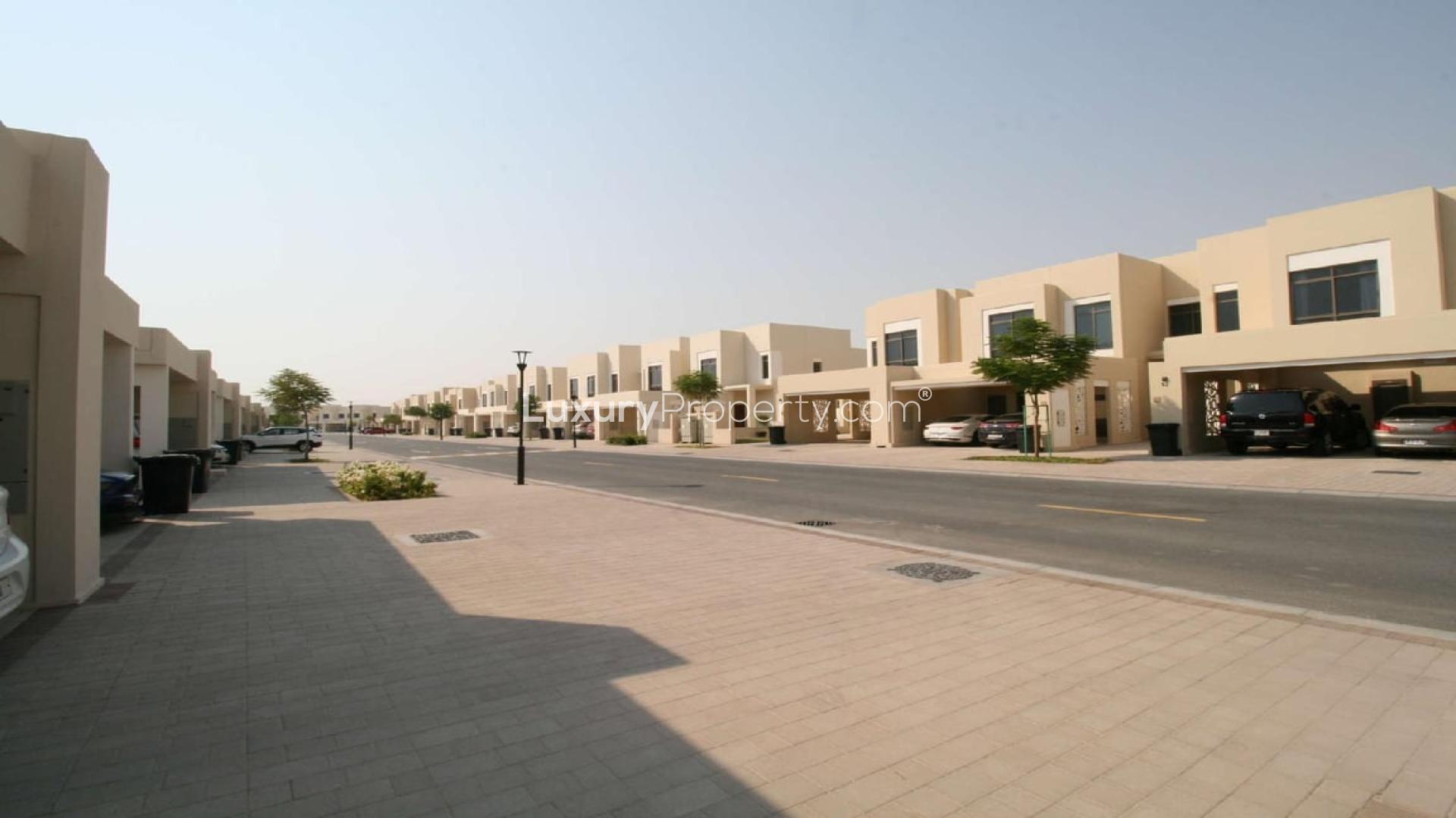 Brand new 4-bedroom townhouses in Safi, Town Square, available for rent