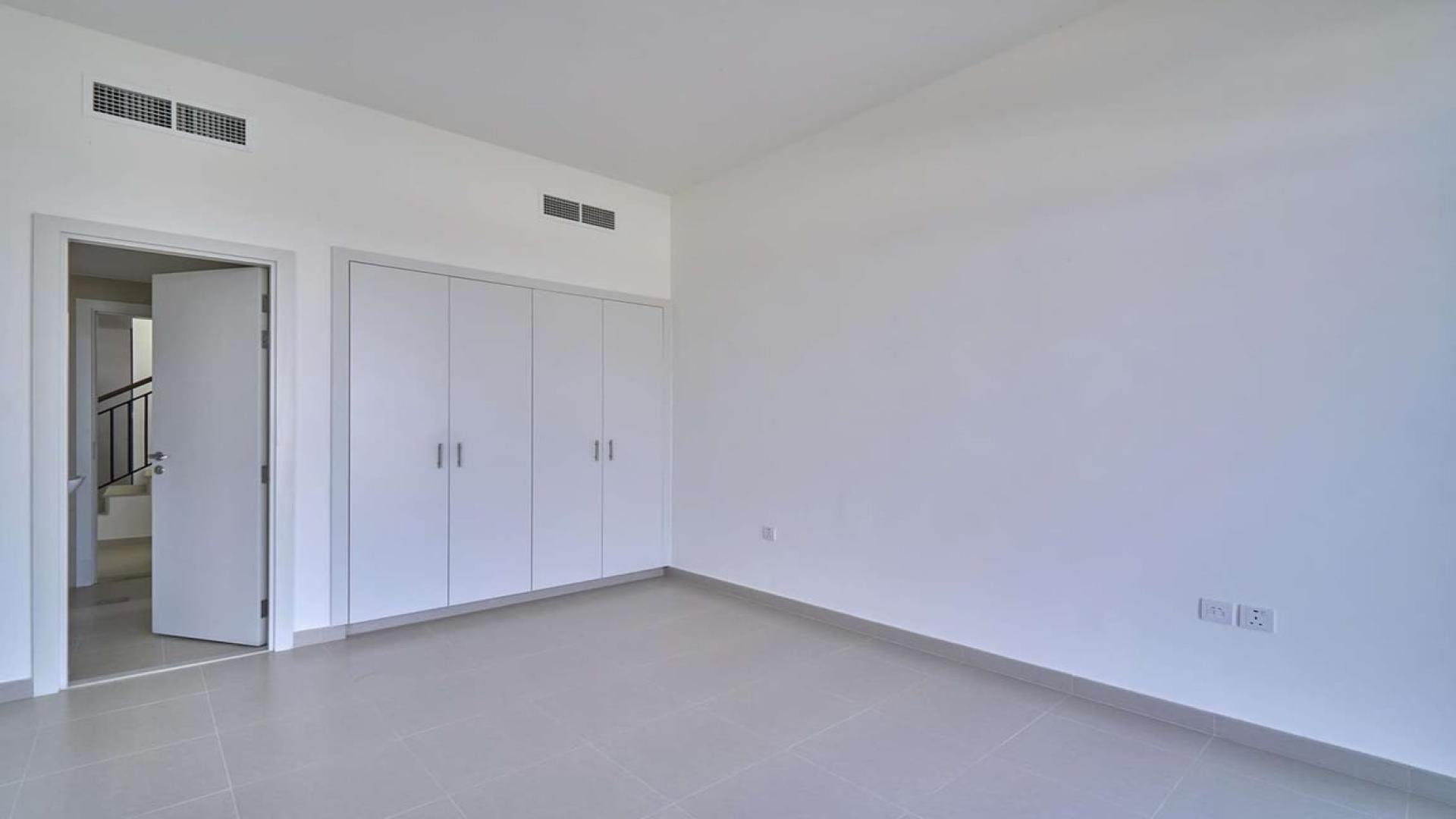 Exterior view of spacious townhouse for rent in Naseem Townhouses, Town Square