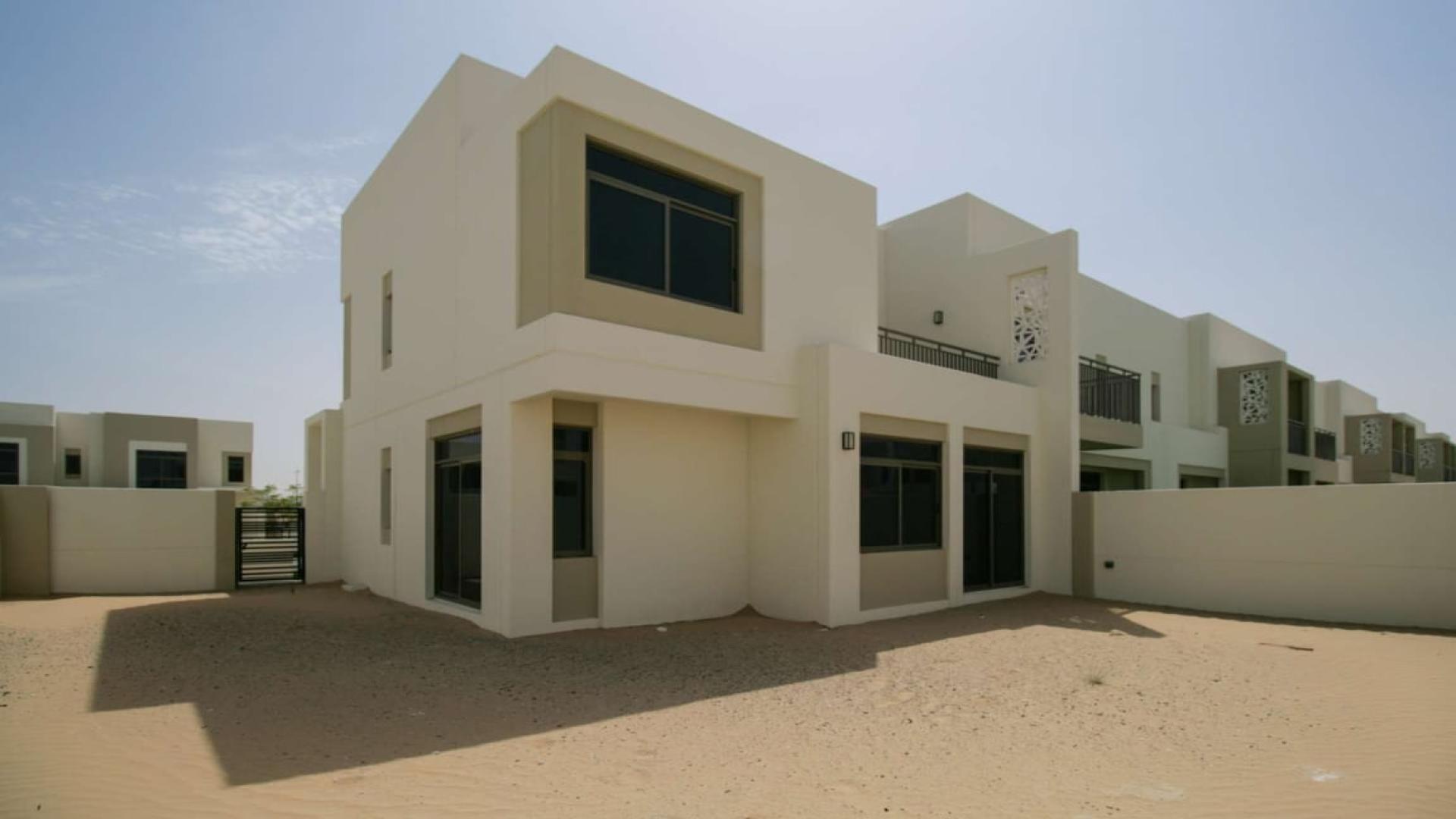 Rare corner unit townhouse exterior in Zahra, Town Square, 4 bedrooms, for sale
