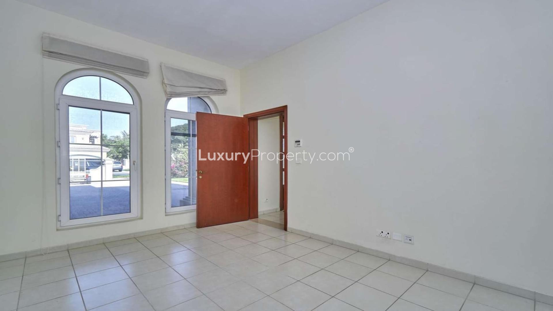 4-bedroom villa with pool in Mirador La Coleccion, Arabian Ranches for rent