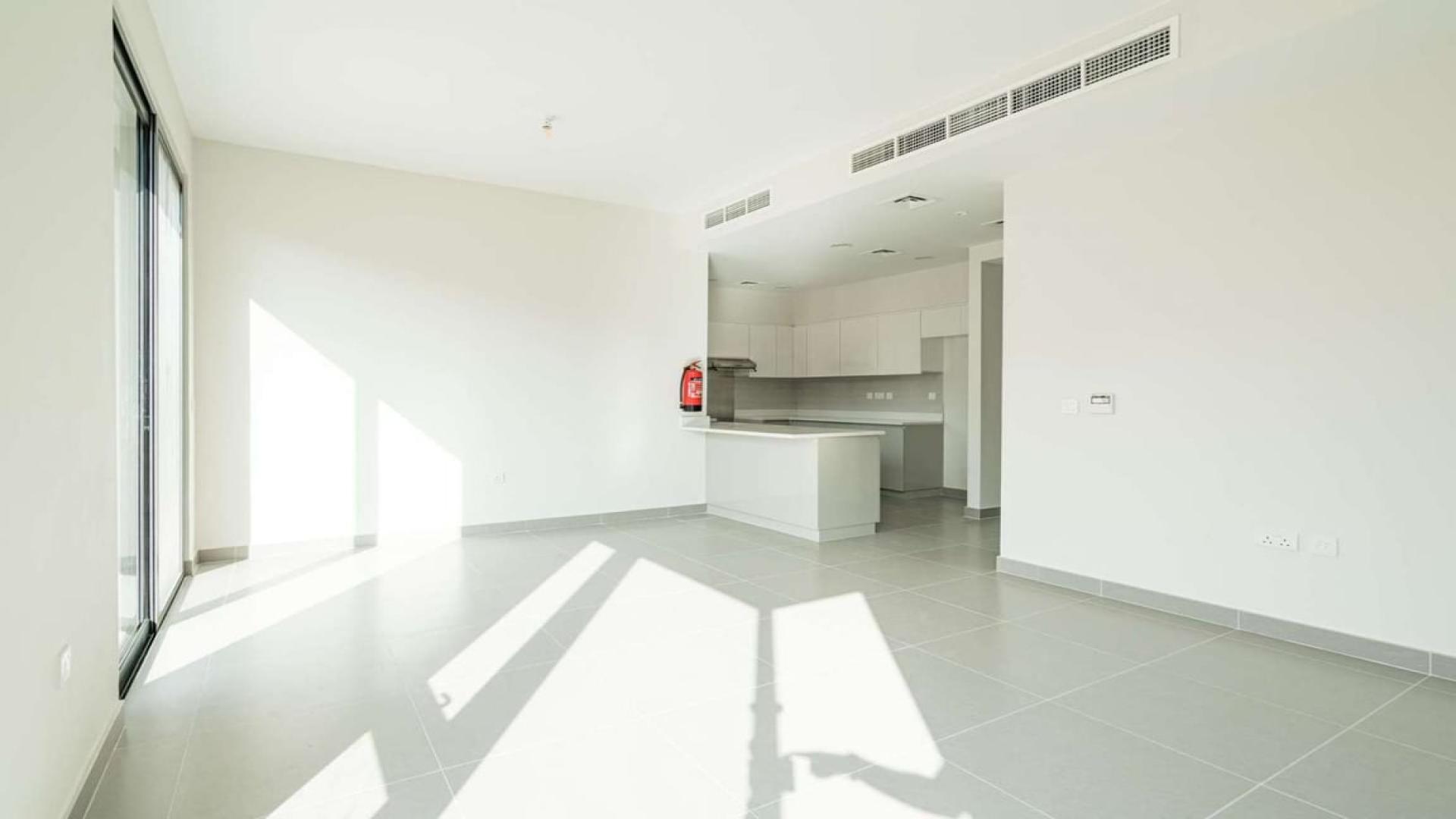 Bright kitchen in 4-bed townhouse, Maple, Dubai Hills Estate, available for rent