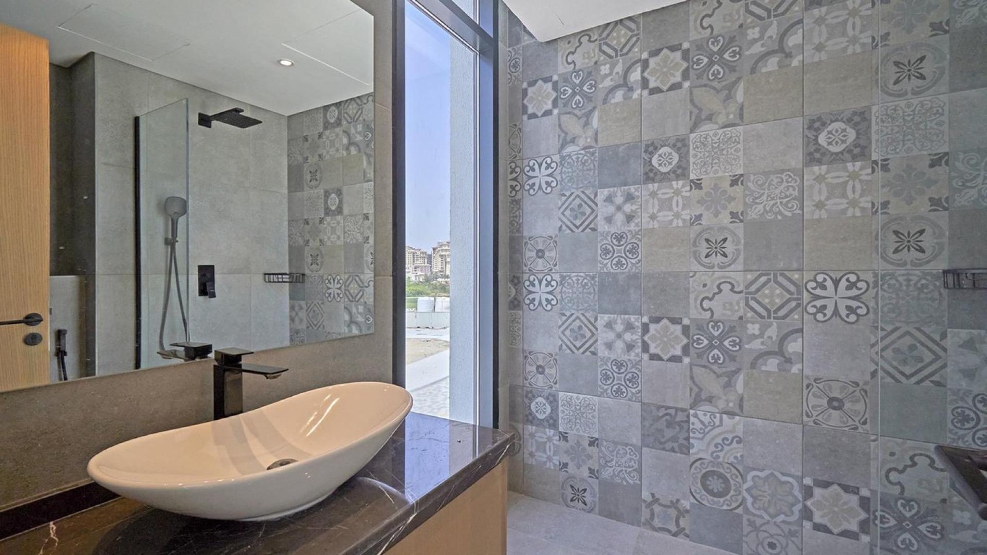 Contemporary open-plan living area with large windows in Jumeirah Luxury Villa, JGE