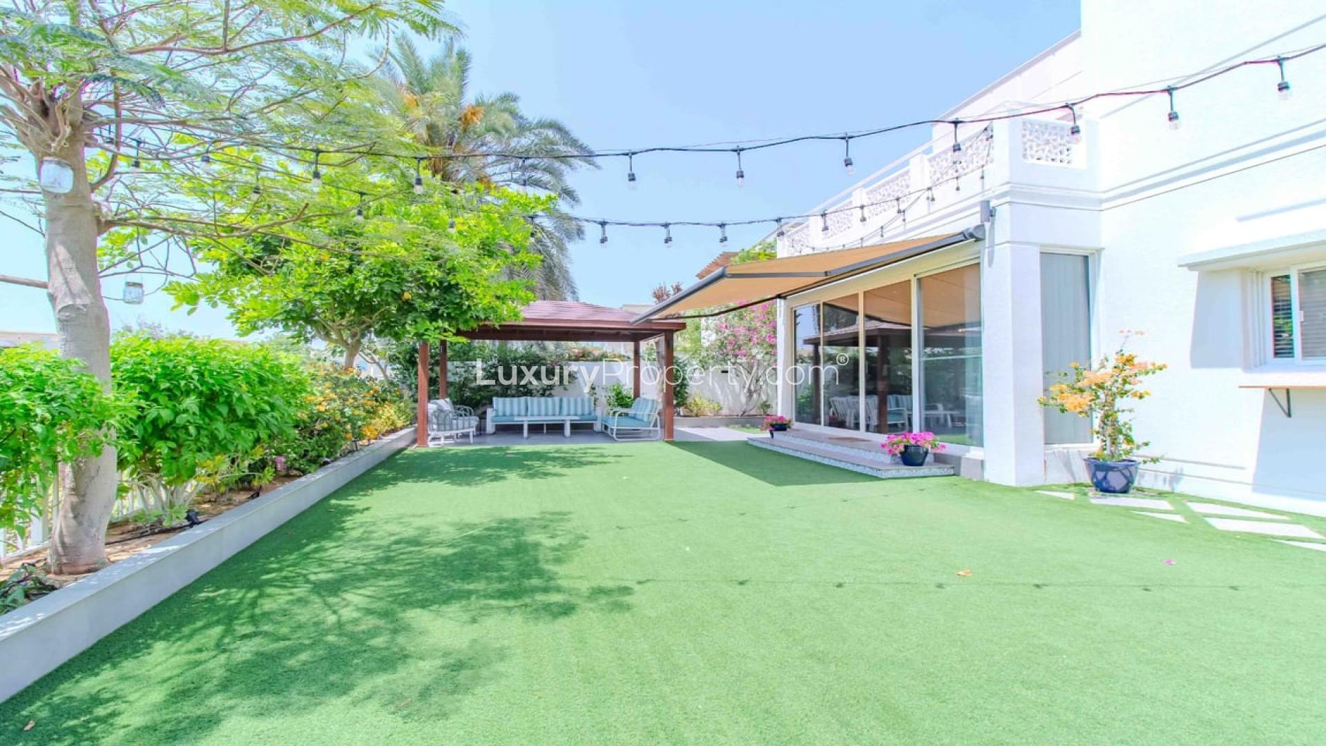 Fully upgraded Meadows 9 villa with spacious garden and patio, available for rent