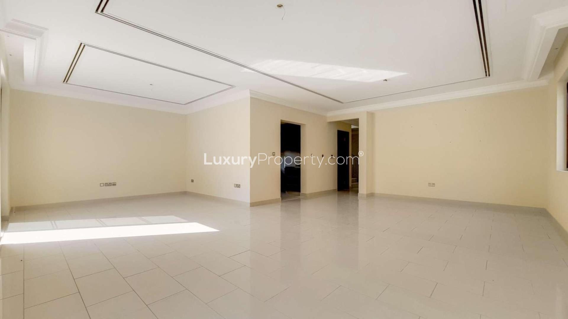 Spacious living area in well-maintained Arabian Ranches 2 villa for rent, Casa sub-community