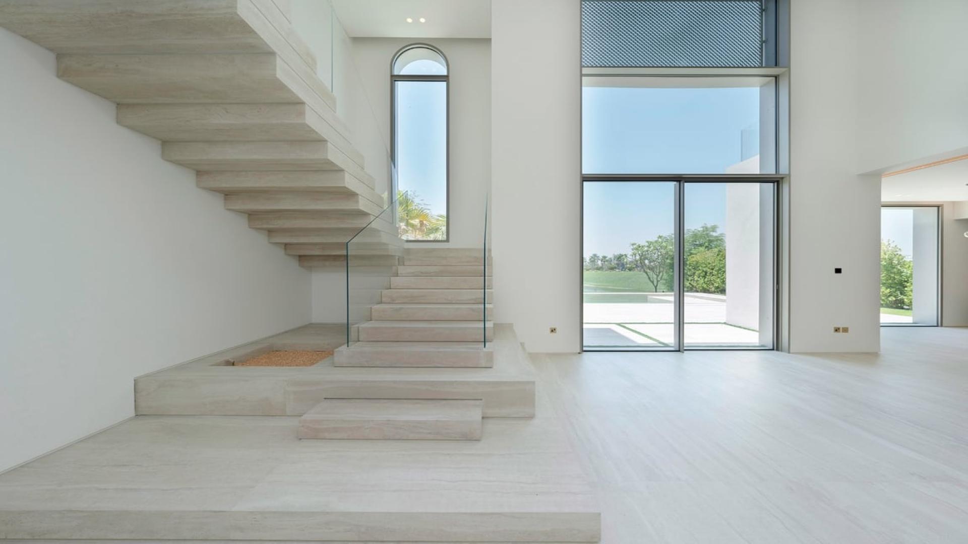 Custom-built villa with pool and lake view in Jumeirah Islands, Islamic Clusters for rent