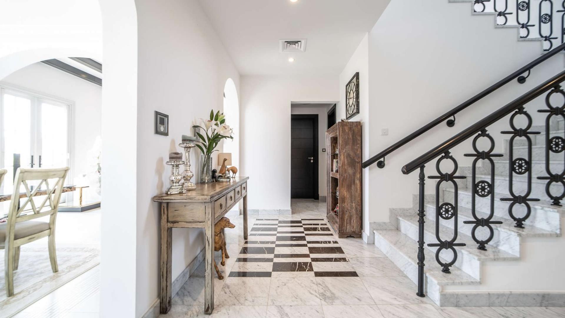 Elegant living room in 4-bedroom Muirfield Villa, Jumeirah Golf Estates, Earth community