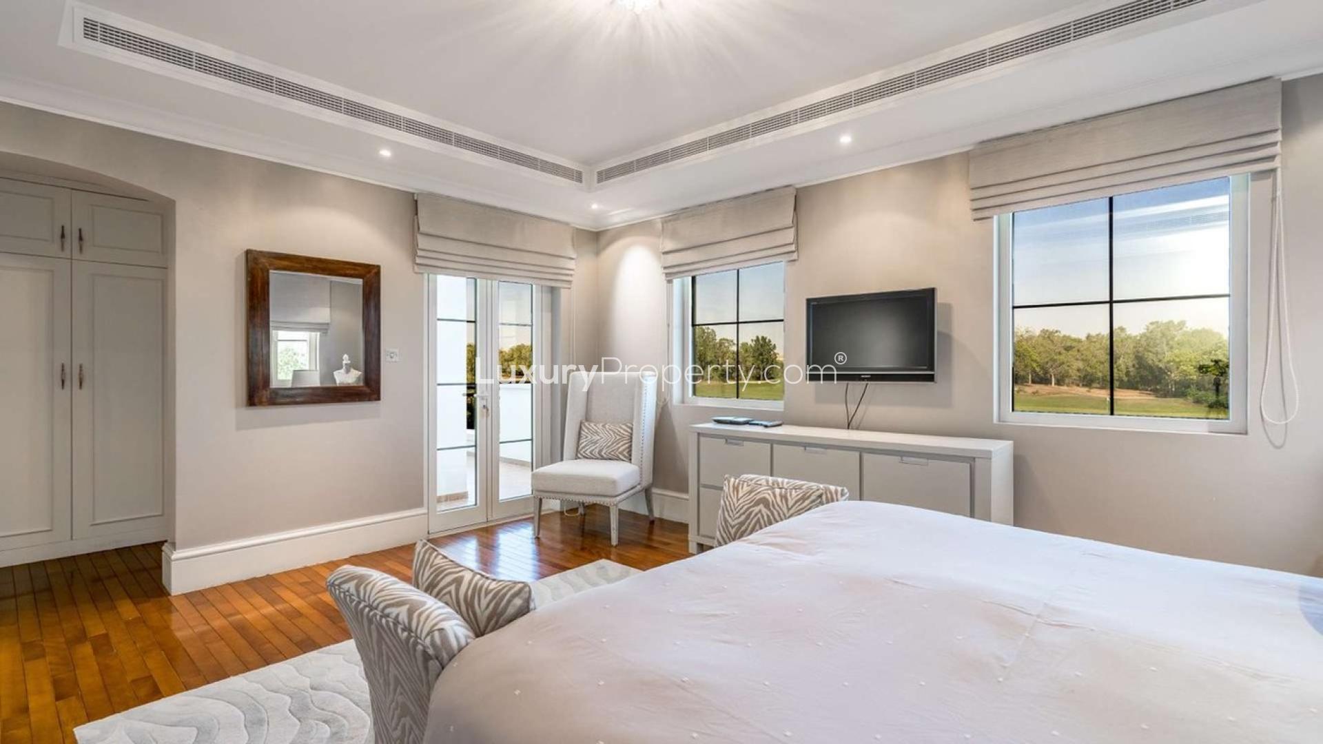 Immaculate 4-bedroom villa with garage at Jumeirah Golf Estates, Lime Tree Valley