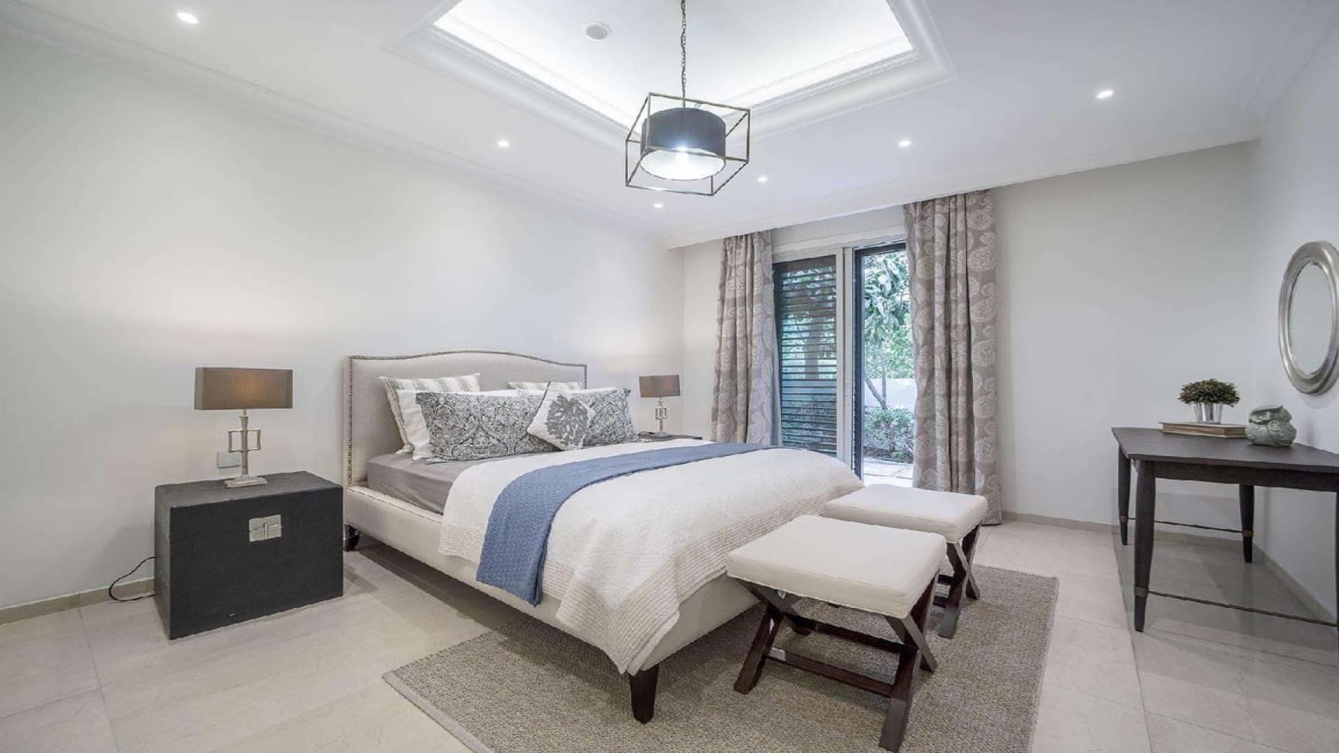 Luxurious bedroom in 4-bedroom villa, District One, Mohammed Bin Rashid City, for sale