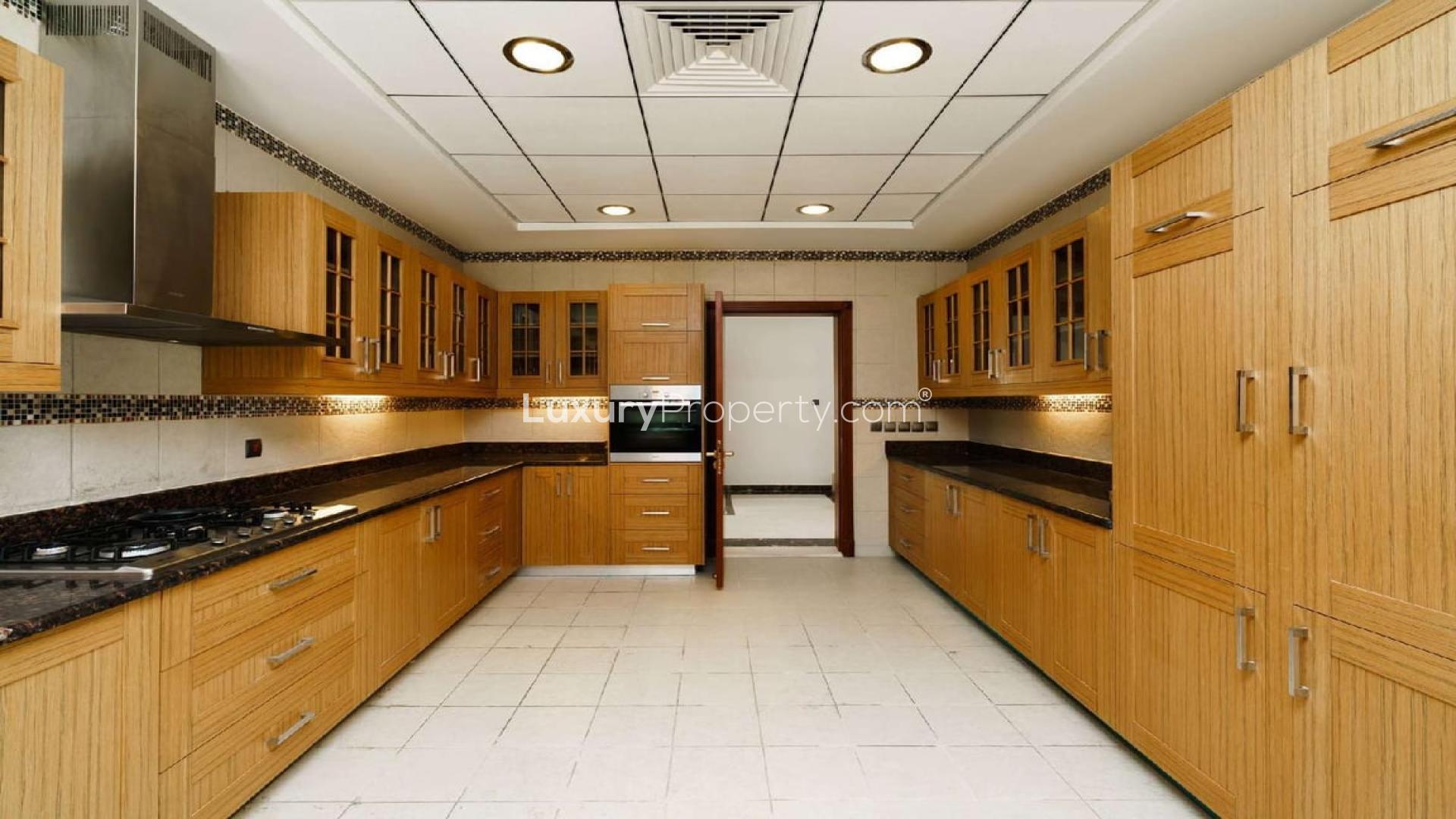 Spacious living area in 4-bedroom villa, Orange Lake, Jumeirah Golf Estates, elegant interiors