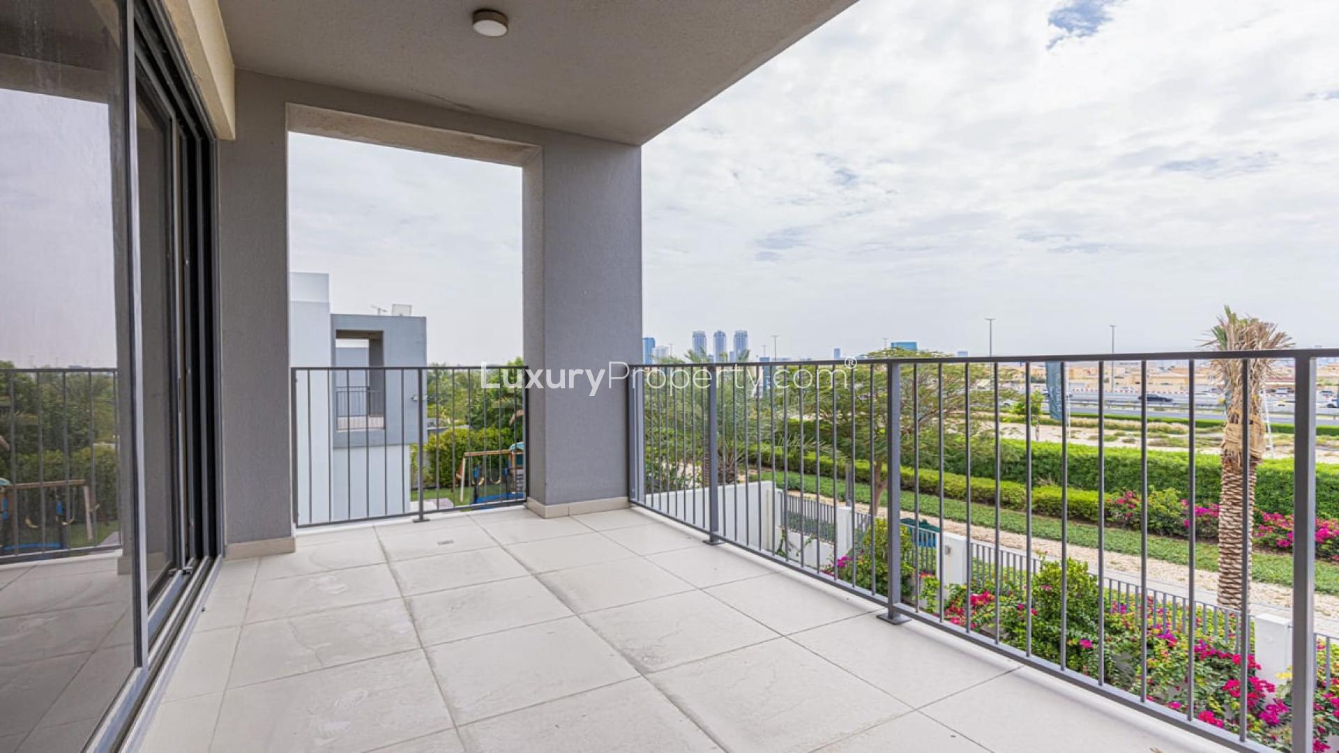 Modern 4-bedroom villa in Sidra Villas, Dubai Hills Estate, with garage and lush surroundings