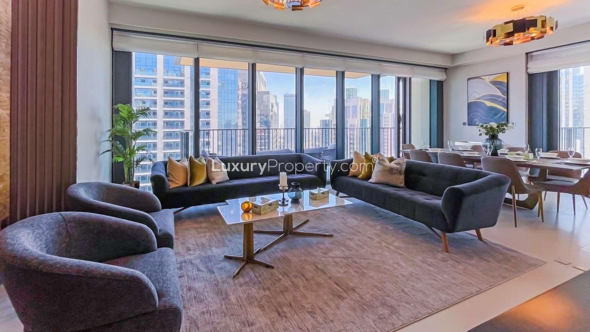 Spacious balcony with city views in Downtown Dubai apartment for rent, BLVD Heights
