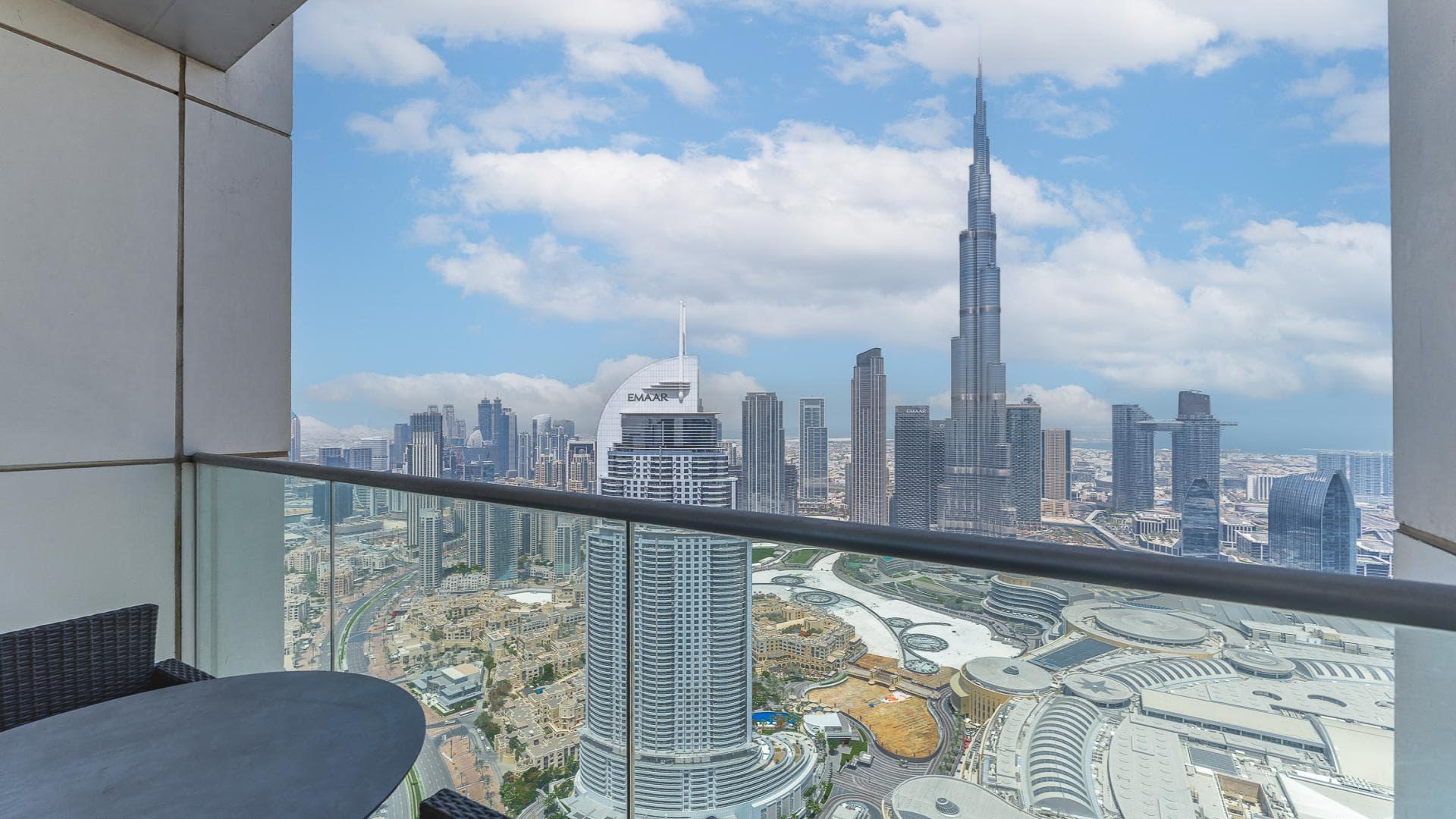 Luxurious living room with Burj Khalifa view in Downtown Dubai apartment for rent