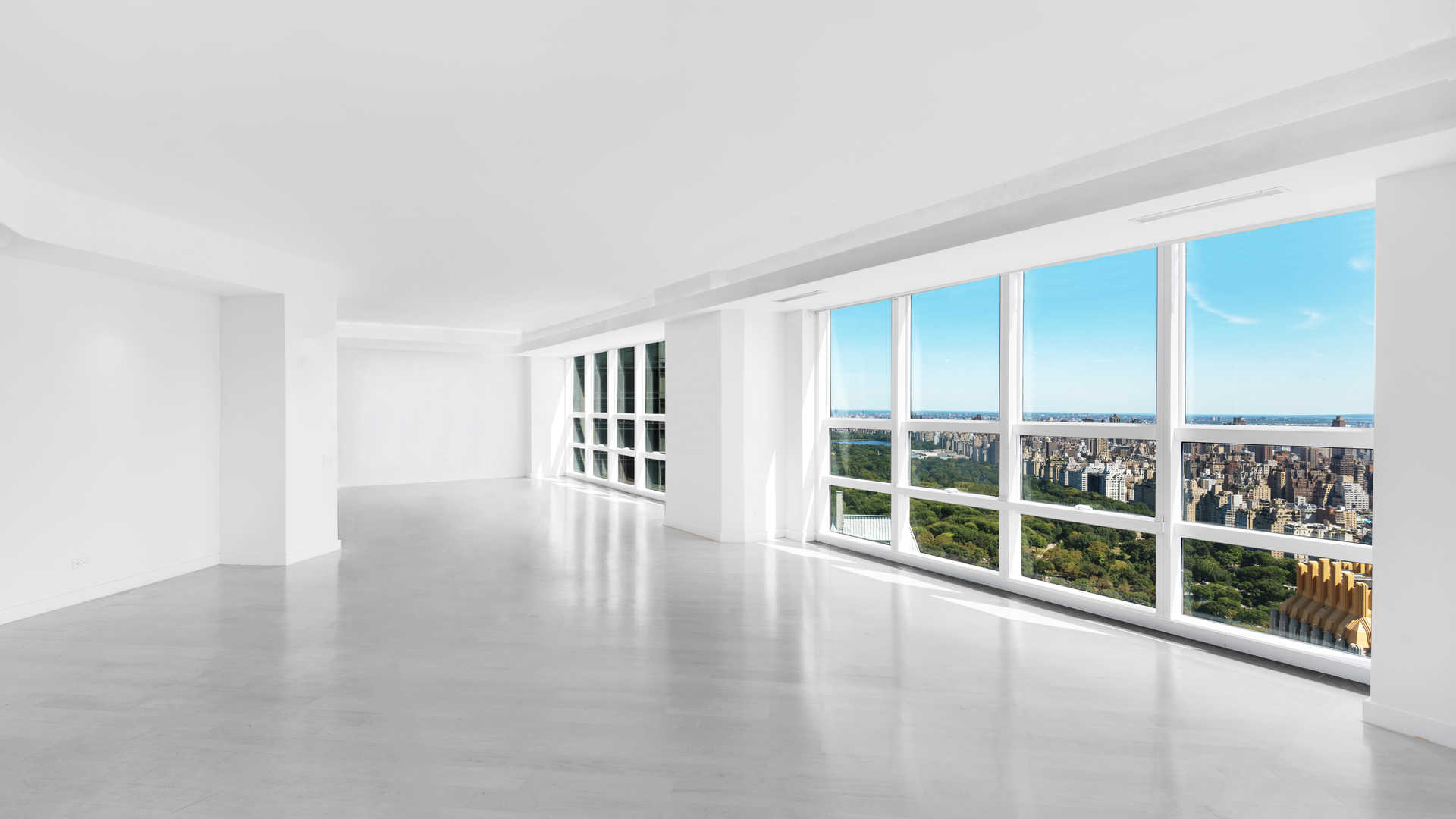 Spacious luxury apartment with panoramic Manhattan skyline views at 146 West 57th Street, NY