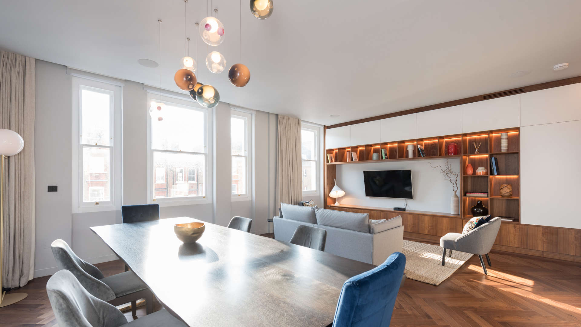 Modern living room in four-bedroom triplex apartment, Harrington Gardens, South Kensington, for sale