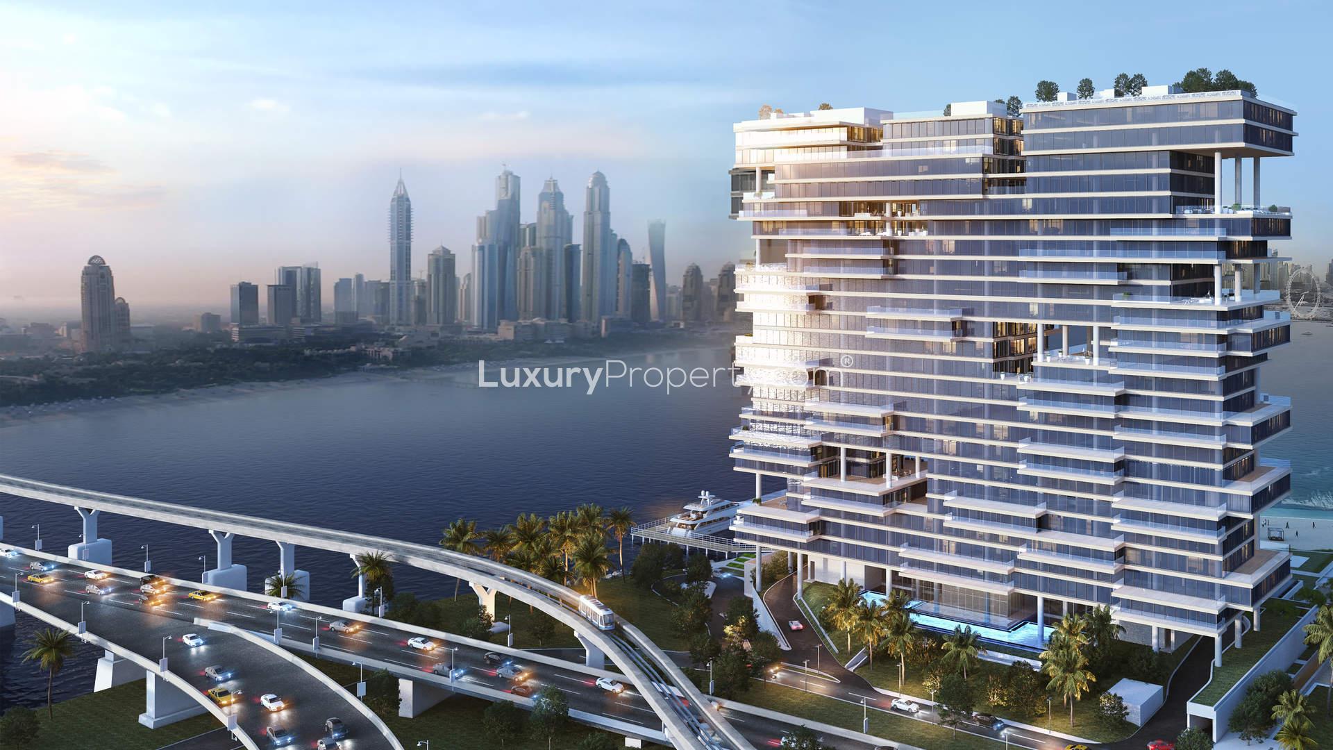 Beachfront duplex apartment at One at Palm Jumeirah with stunning skyline views