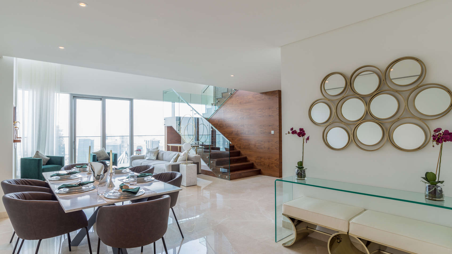 Luxurious living area in 4-bedroom duplex penthouse, Marina Gate, Dubai Marina for rent