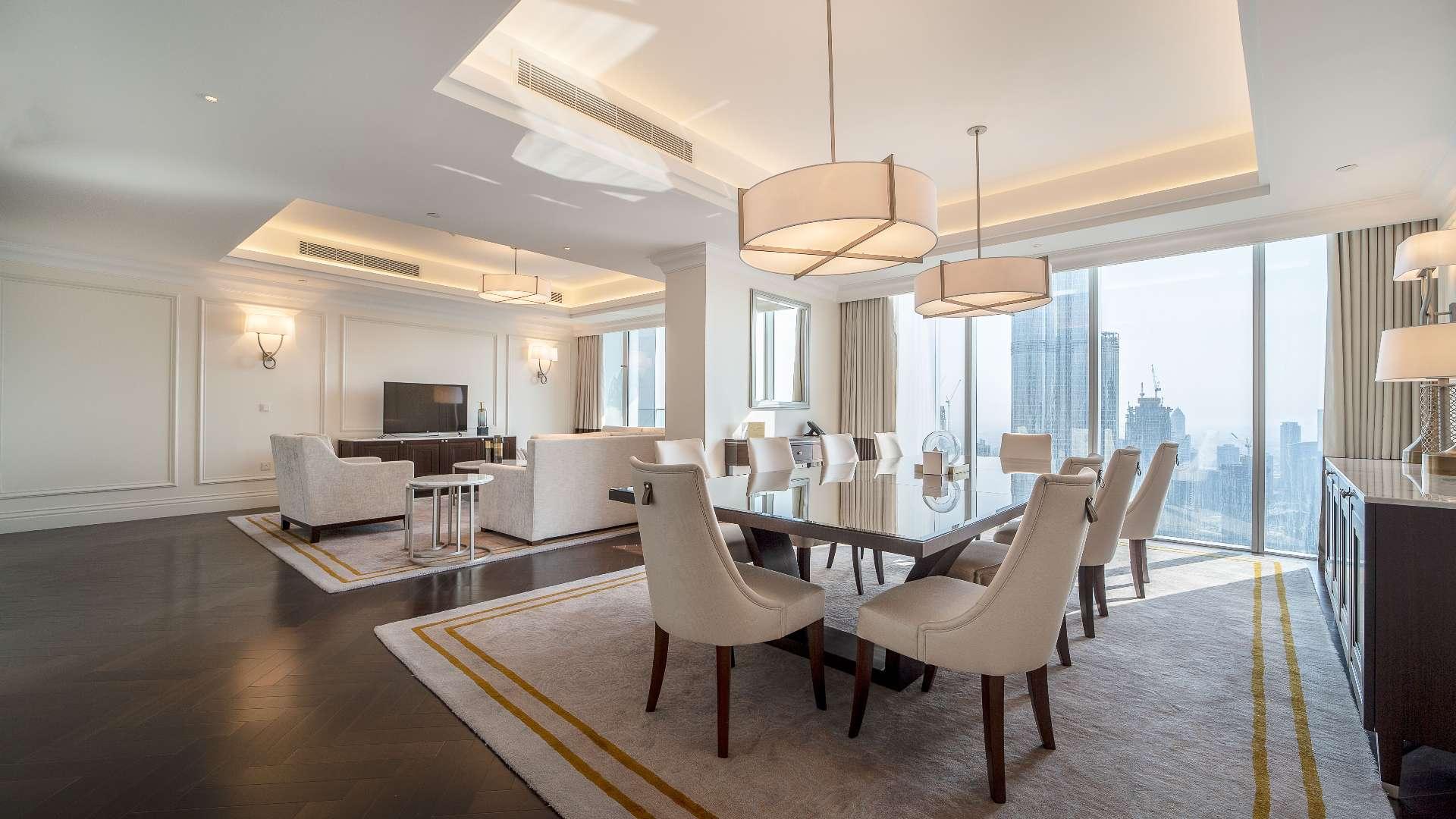 Luxury bedroom with Burj Khalifa view in Downtown Dubai apartment, The Address The BLVD