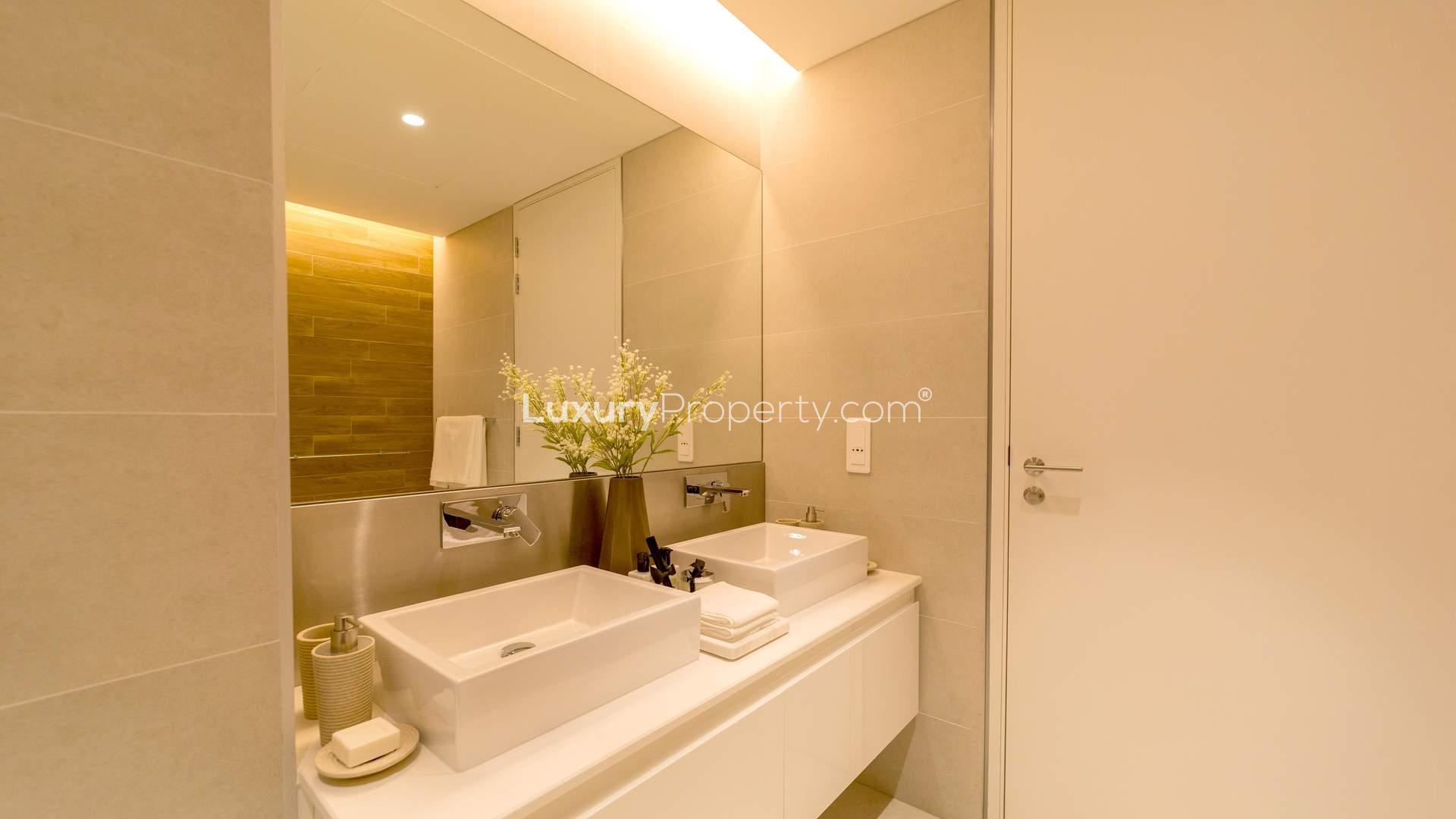 Dining area and modern kitchen in Bluewaters penthouse for sale, JBR