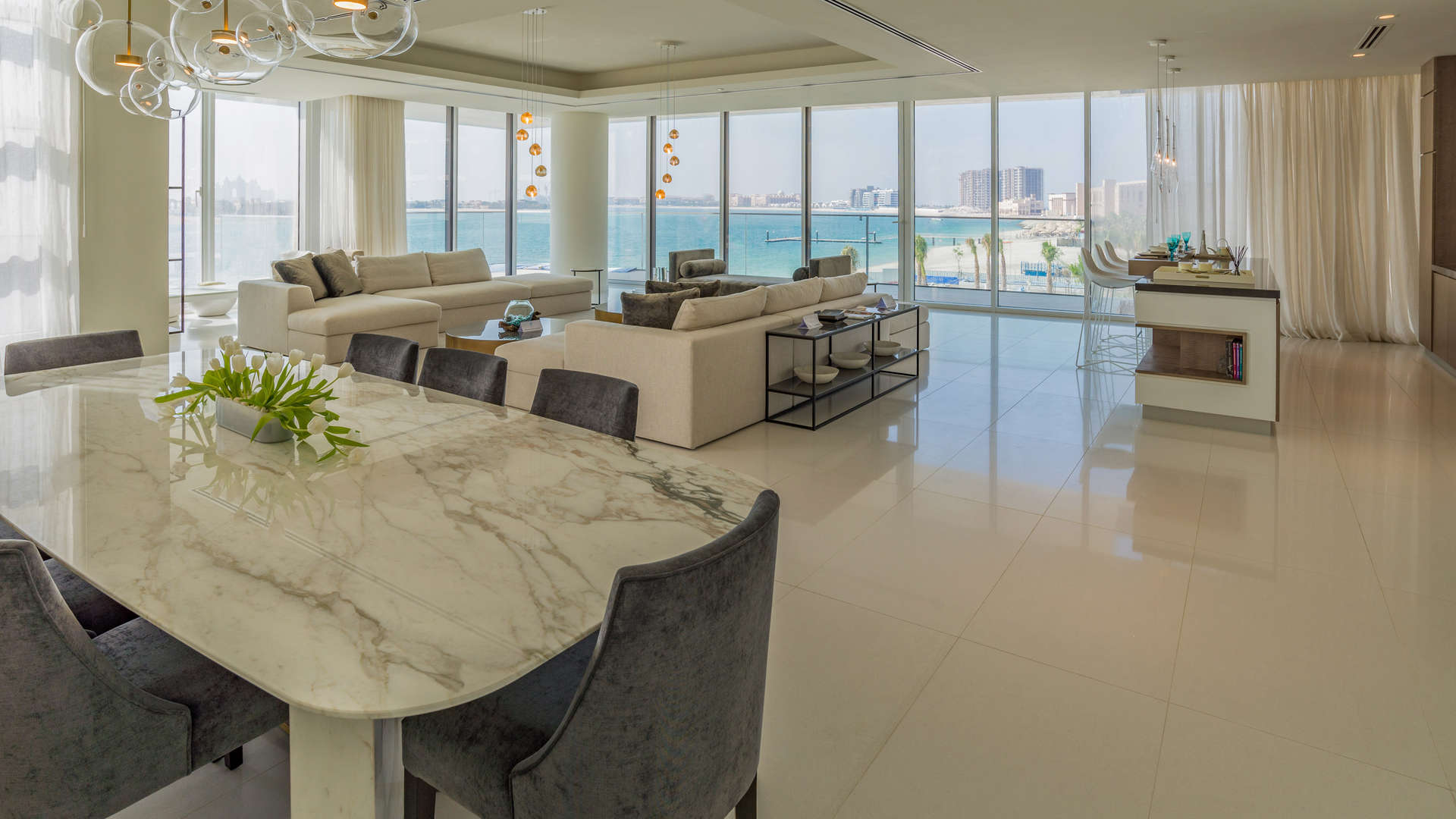 Luxurious pool view at Serenia Residences penthouse, Palm Jumeirah, Dubai real estate