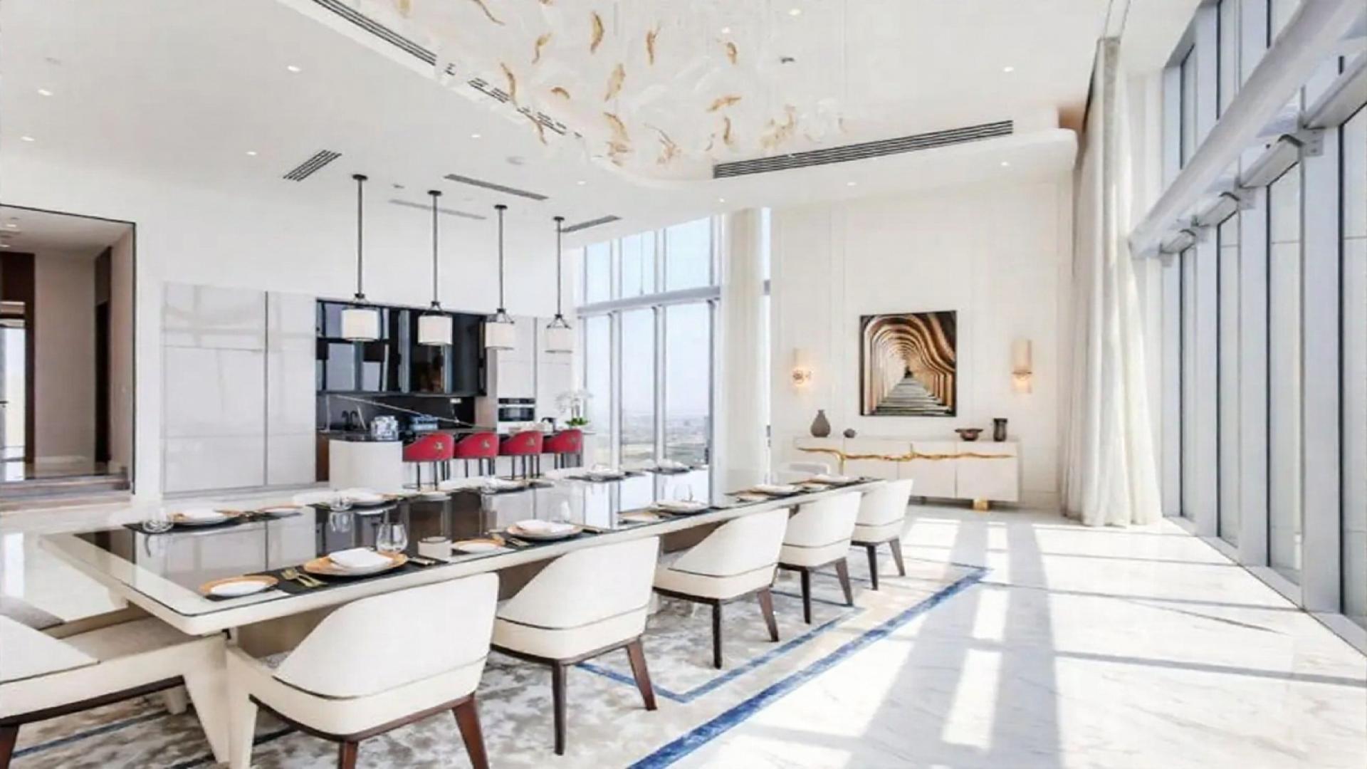 Luxurious penthouse living room with modern decor in Downtown Dubai's Kempinski BLVD